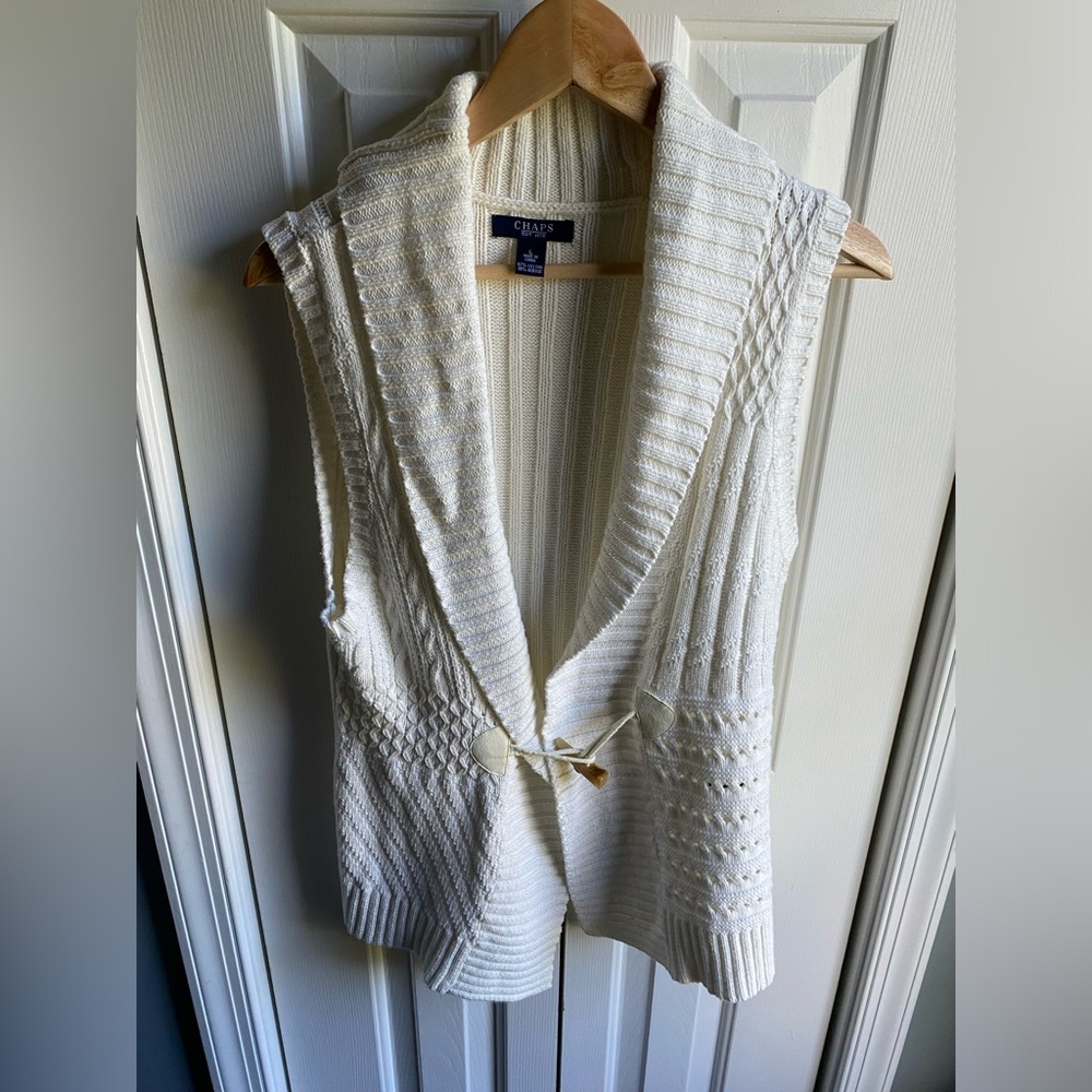 Chaps Women’s Sleeveless Sweater Cardigan Ivory Classic Fall Preppy Size Large